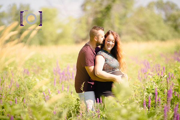 photo-couple-champs-printemps-ete-famille Grossesse Photographie maternité couple printemps