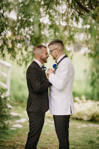Mariage la distinction joliette, photographe mariage lanaudière, photo couple gay