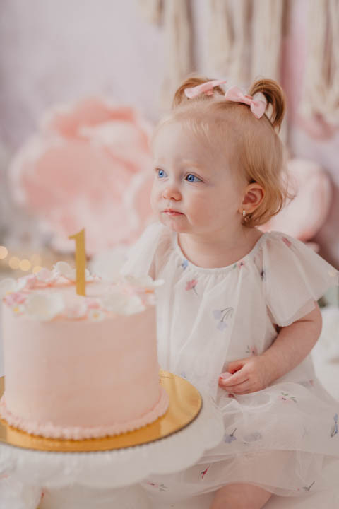 smash the cake un an, 1 an enfant, gâteau en studio. Studio Lanaudière, photographe